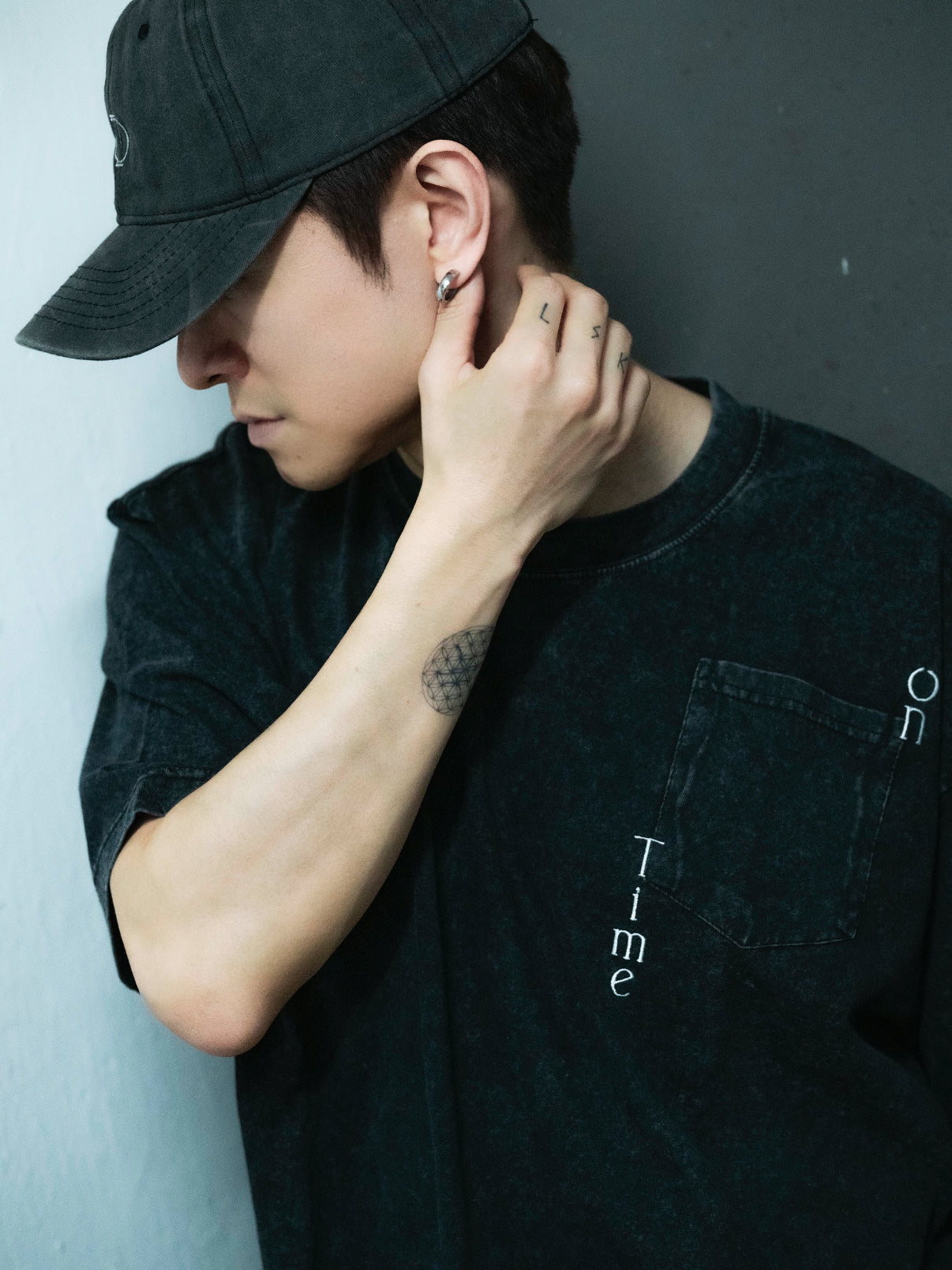 時的狀態短袖T恤 | Dirty Washed Tee