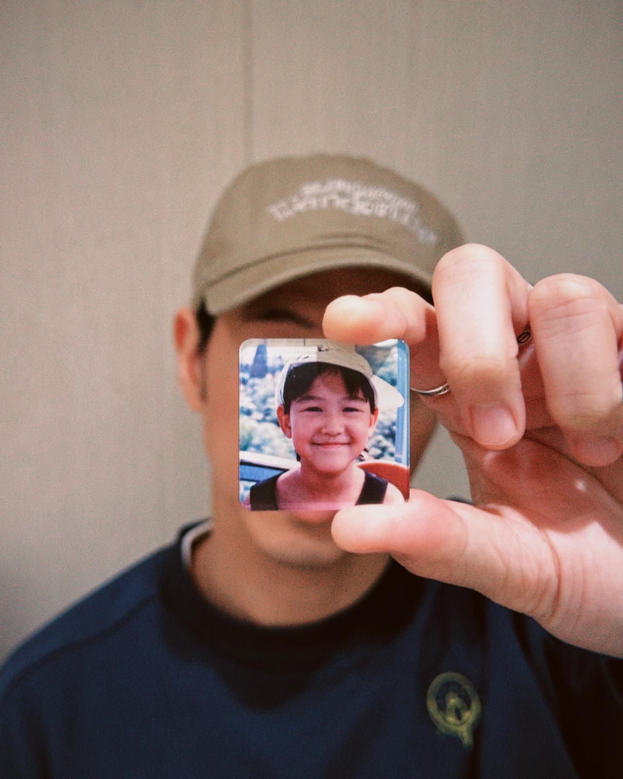 Bluemoon Wanderlust Blind Magnet