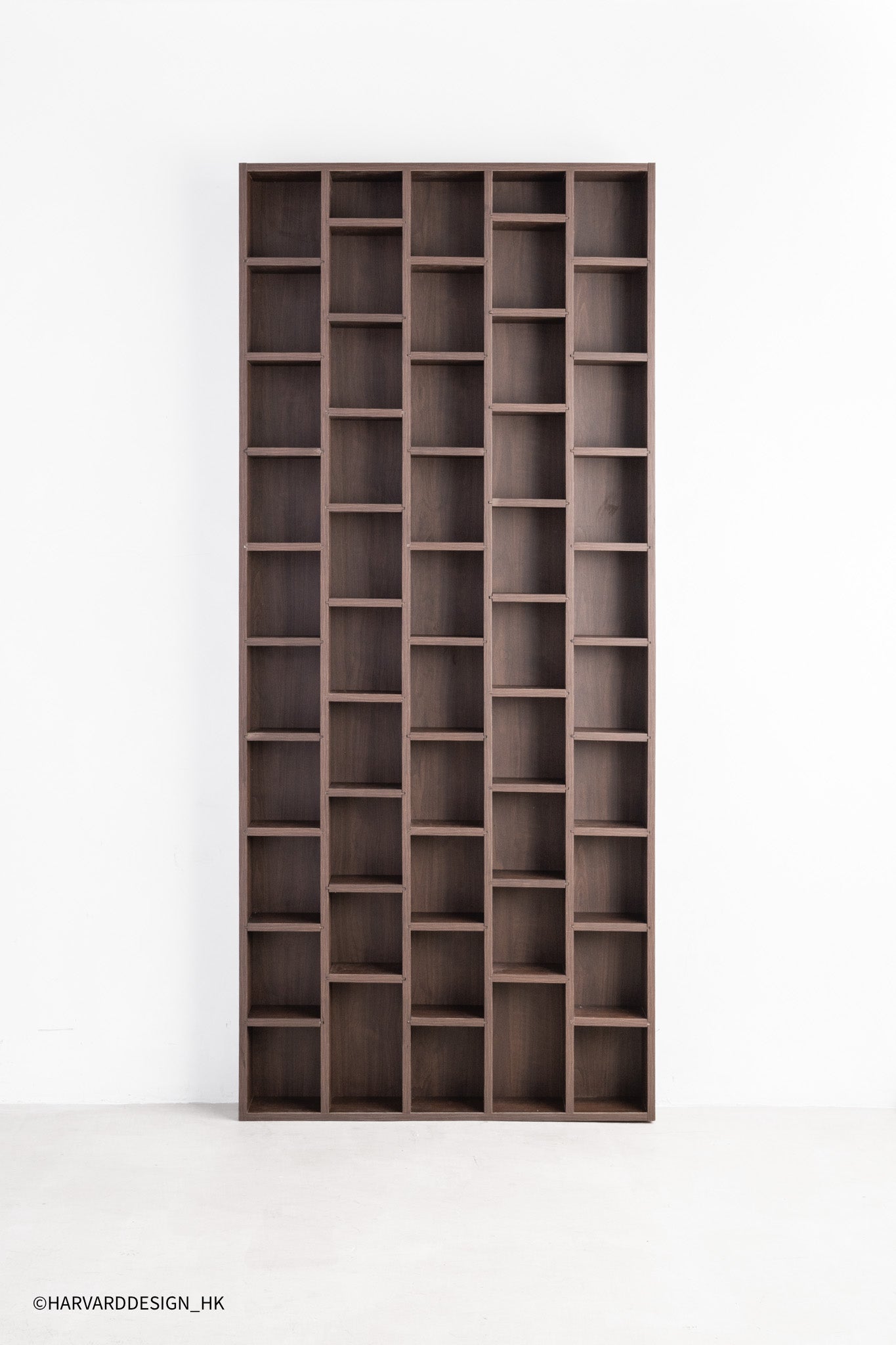 Plug & Pull Bottle Shelf