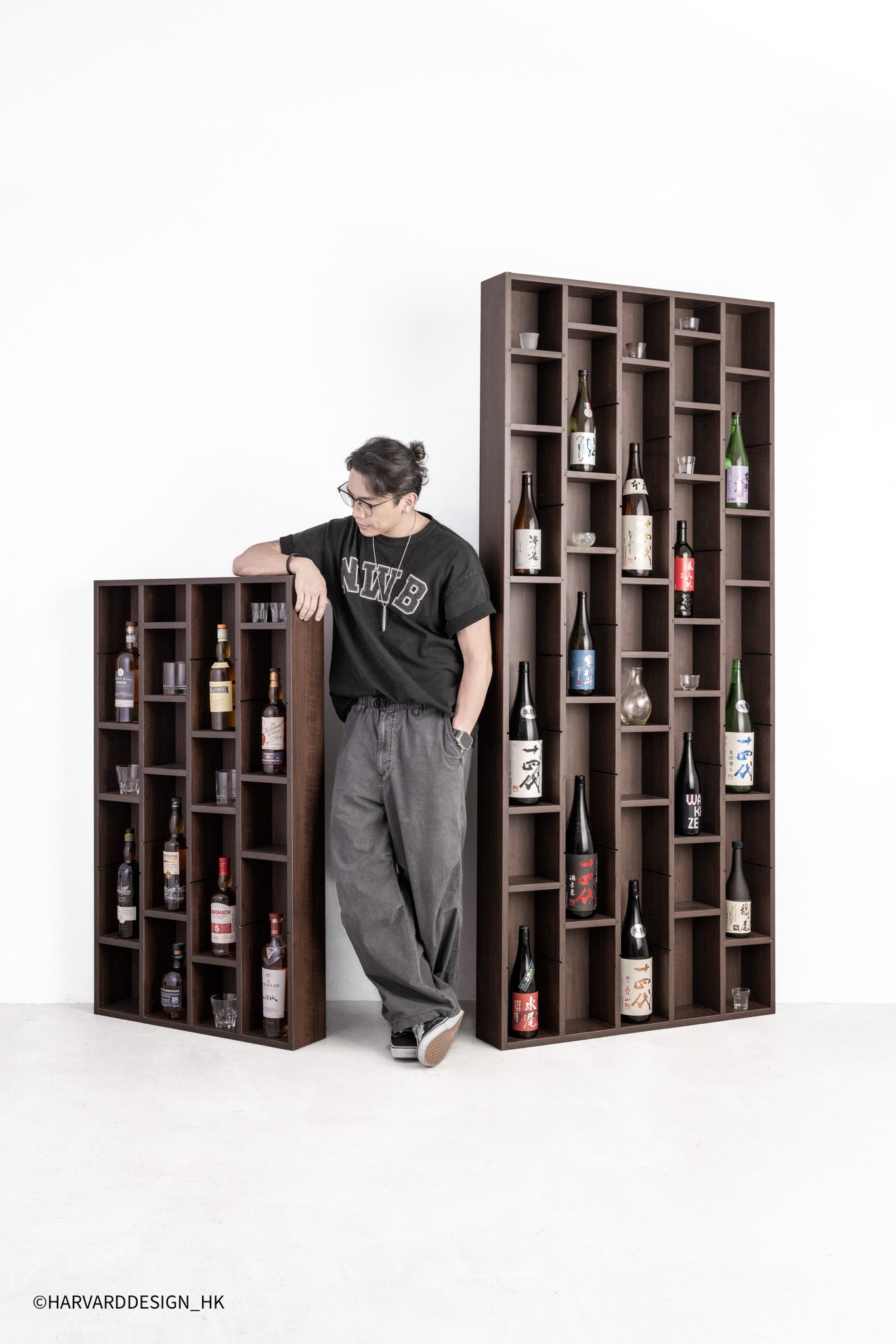 Plug & Pull Bottle Shelf